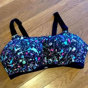Victoria Secret Sports Bra